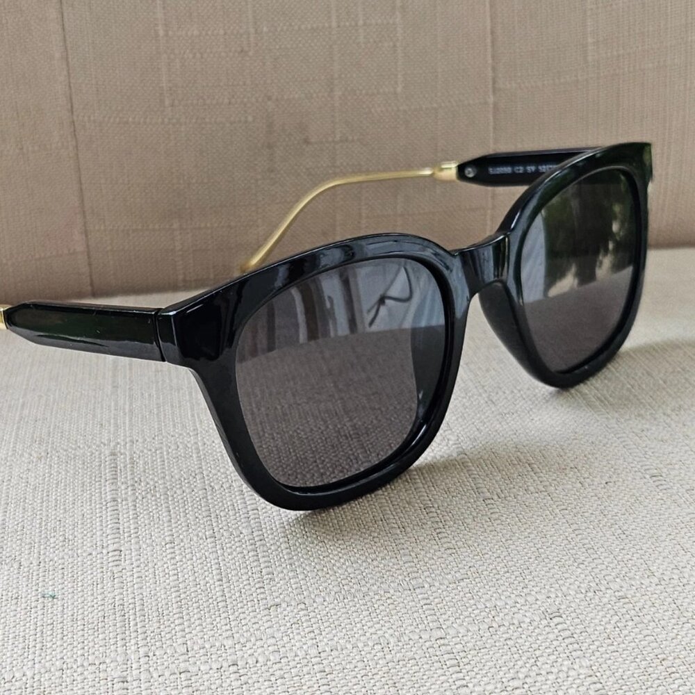 SOJOS Women Sunglasses 400 UV Protection Eye Wear Black Frame SJ2050 Shades